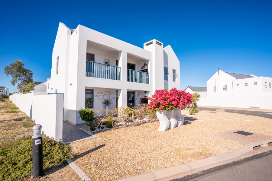 3 Bedroom Property for Sale in Blue Lagoon Western Cape